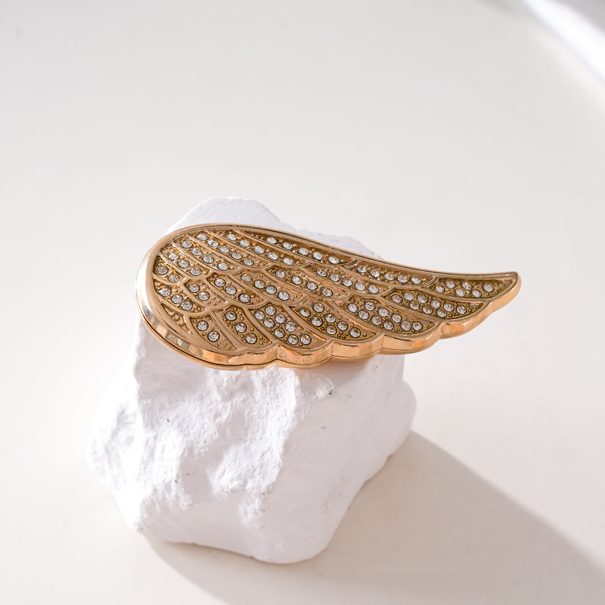 Light feather flying TrendyRush