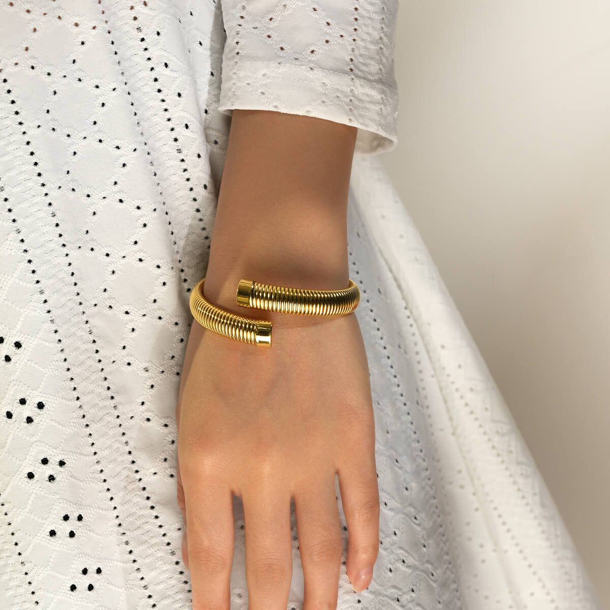 Cable Wire Cuff Bracelets TrendyRush