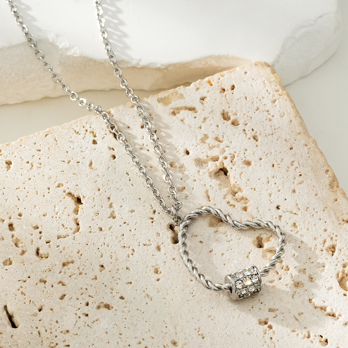 Heart shadow necklace TrendyRush