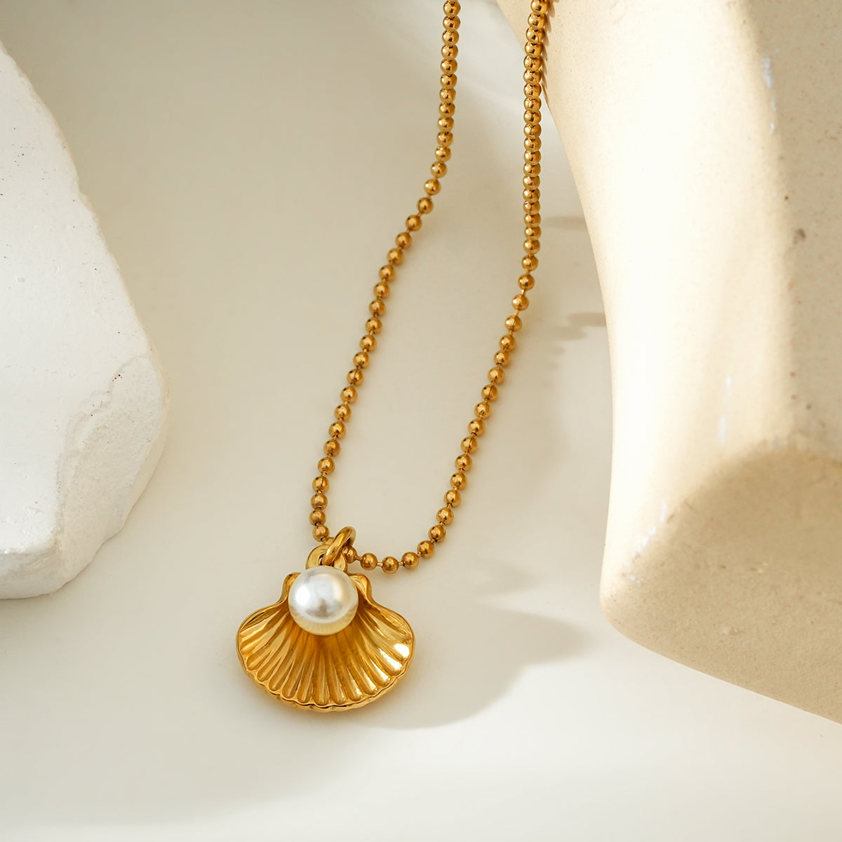 Clam Pendant TrendyRush