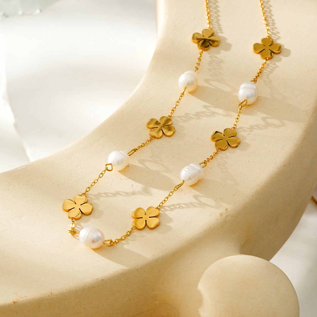 Floral necklace TrendyRush