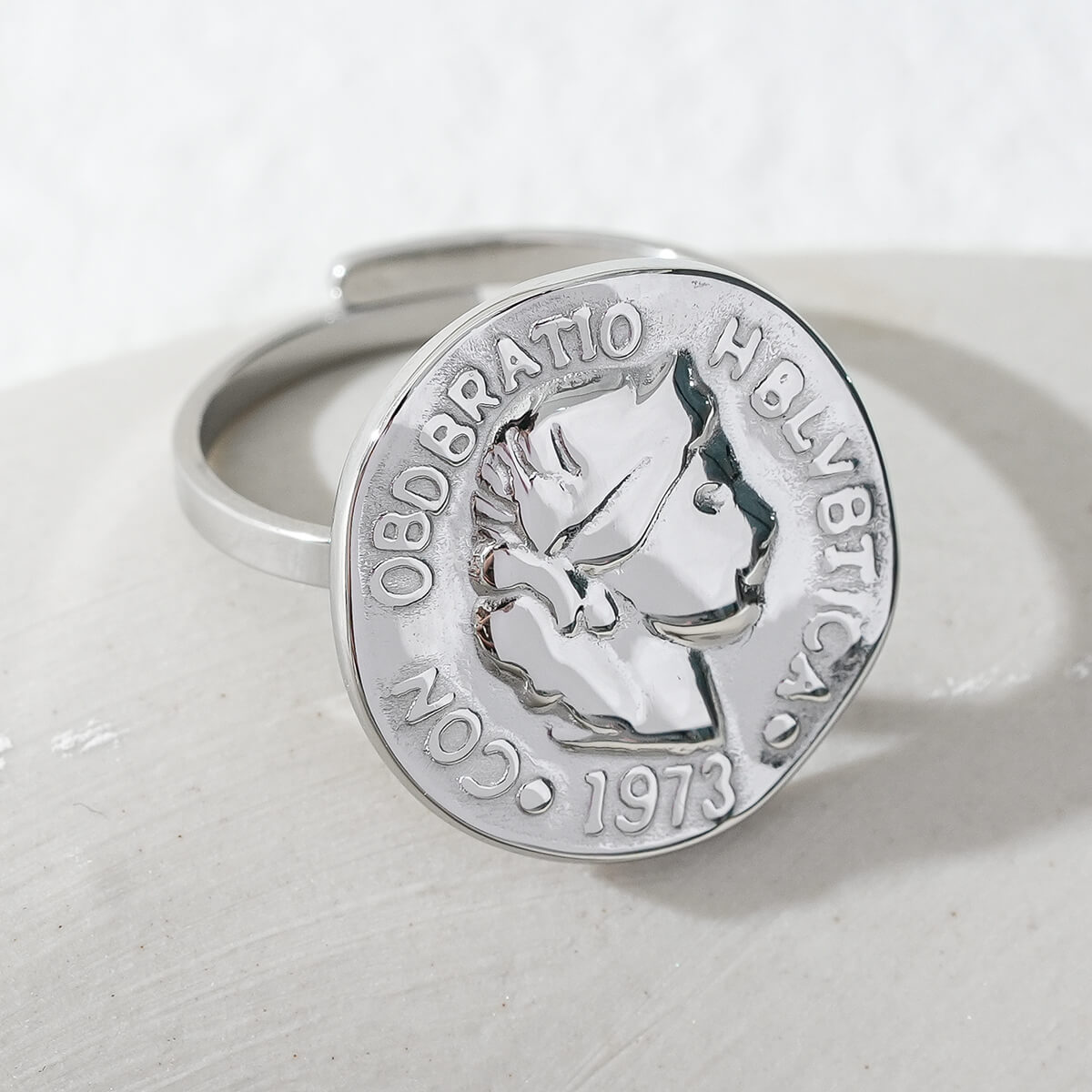 Elizabeth Ring TrendyRush