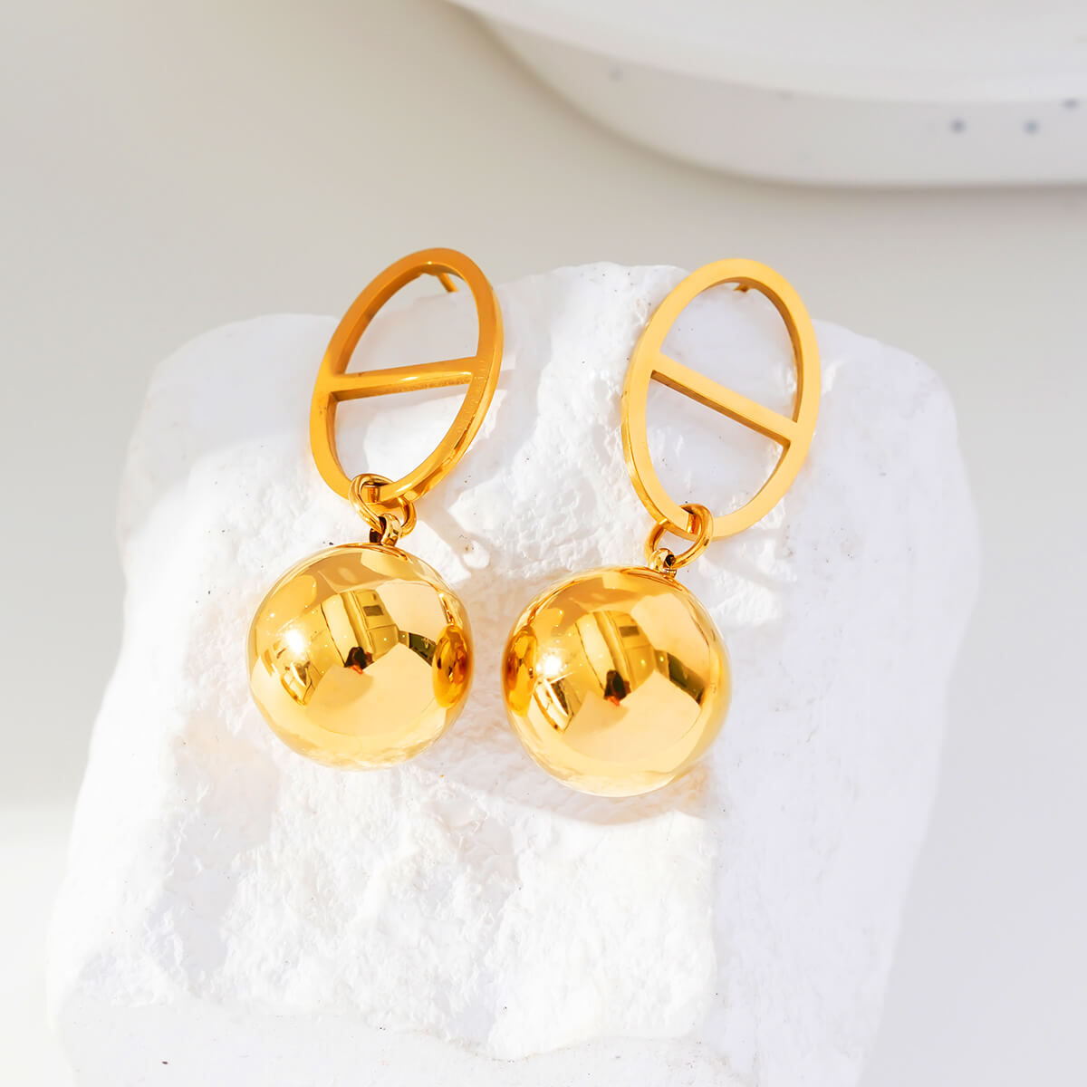 Circle Earrings TrendyRush
