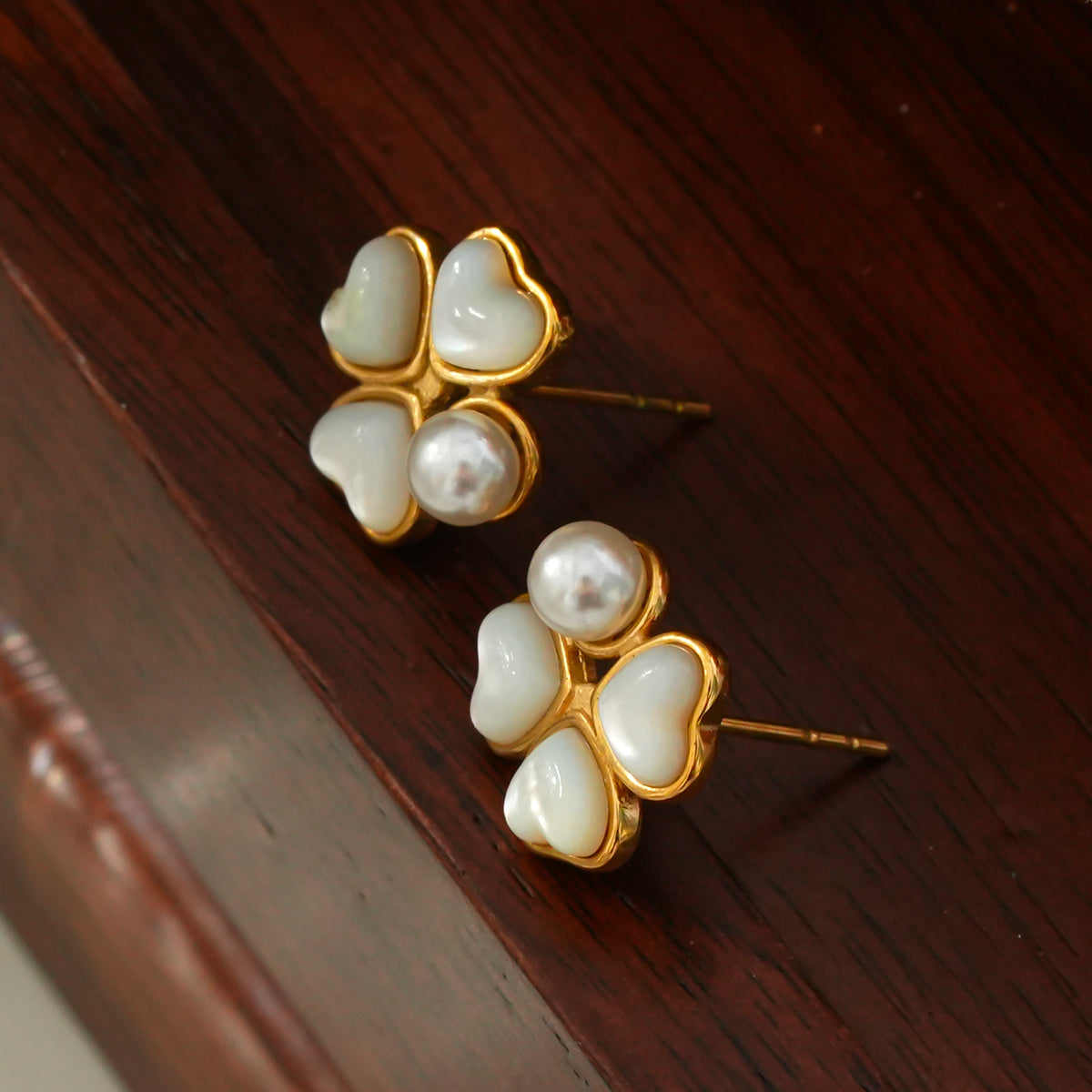 Three love earrings TrendyRush