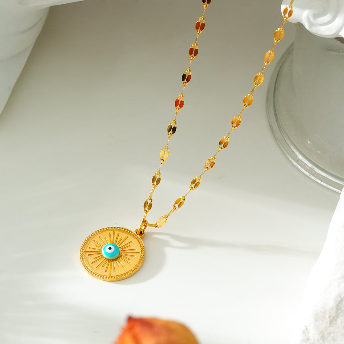 The talisman necklace TrendyRush