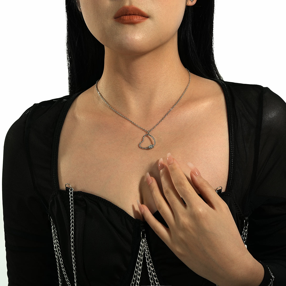 Heart shadow necklace TrendyRush