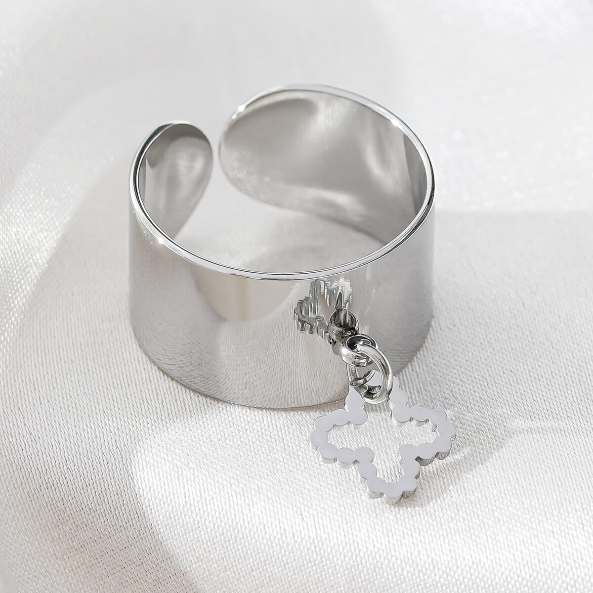 Clover charm ring TrendyRush