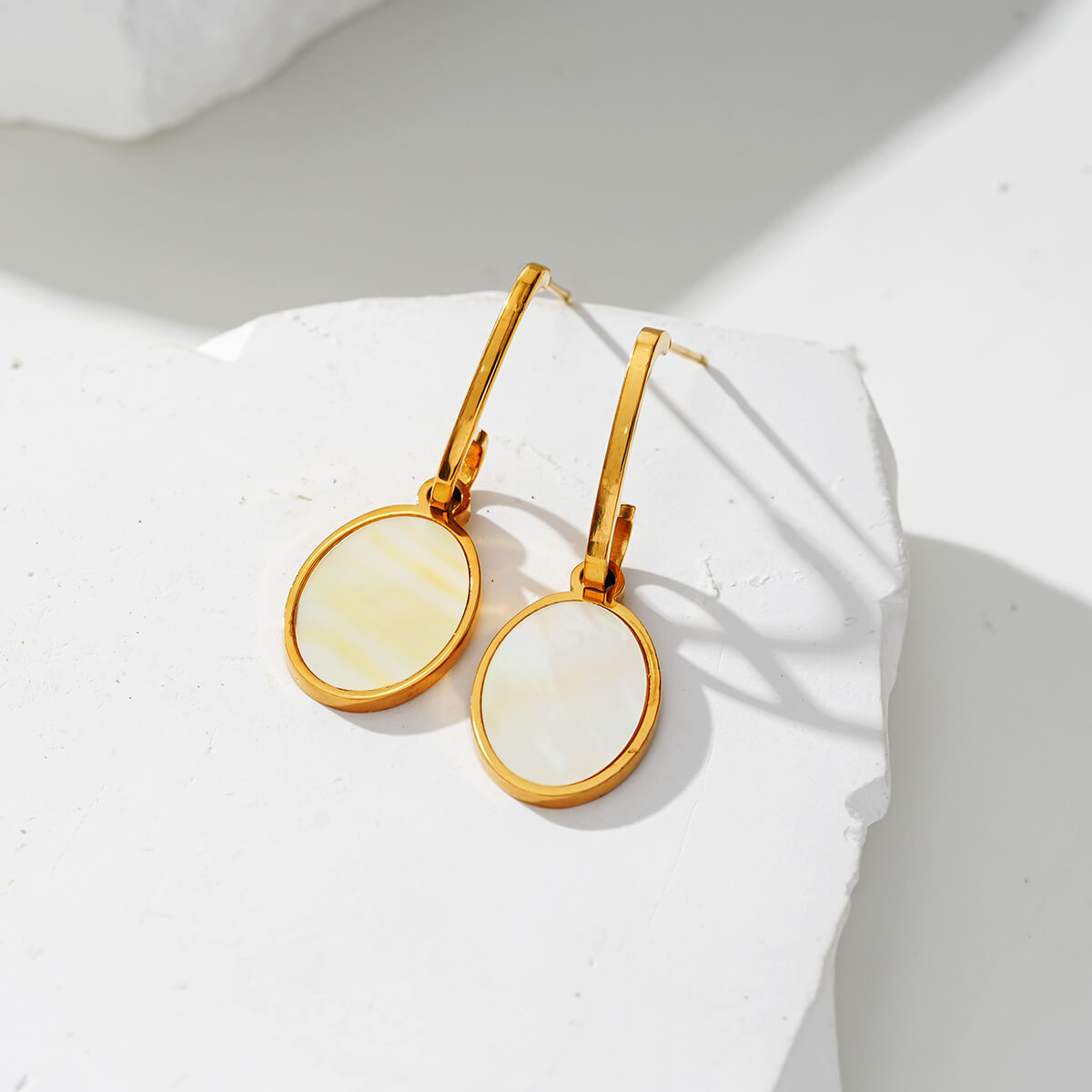 White fritillary earrings TrendyRush