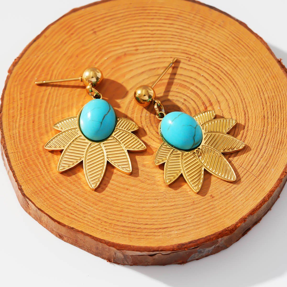 Gold leaf earrings TrendyRush