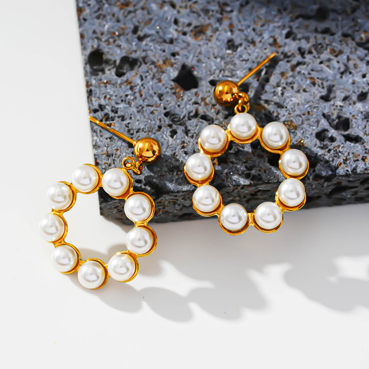 Pearl round earrings TrendyRush