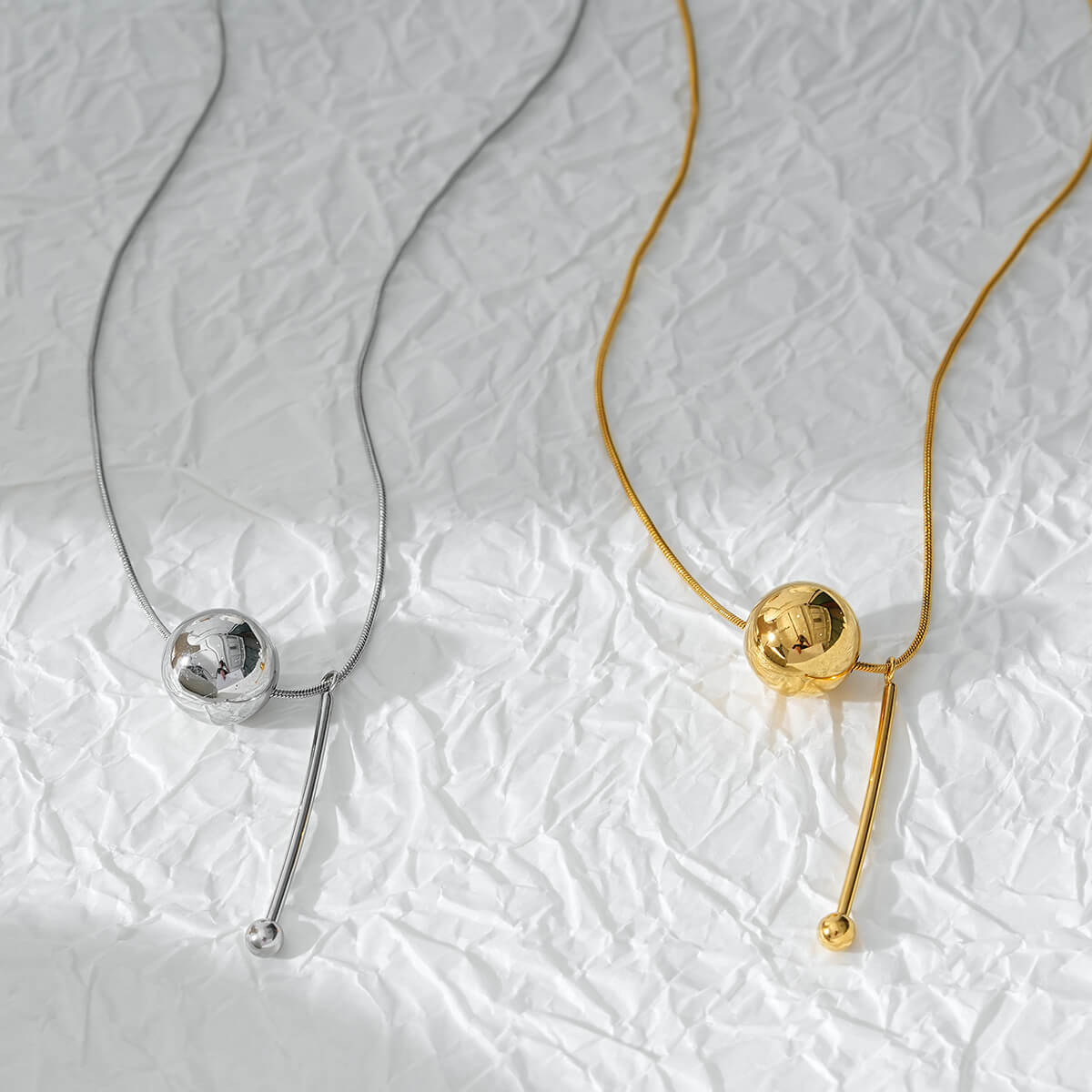 Gold bead necklace TrendyRush